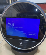 云米AI音箱，触屏版，可以听音乐，智能对话