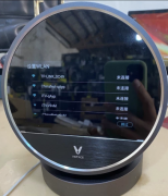 云米AI音箱，触屏版，可以听音乐，智能对话